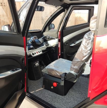 Electric Motorized Vehicle Factory Enclosed 3 Wheel Car Europe EEC COC Certififation